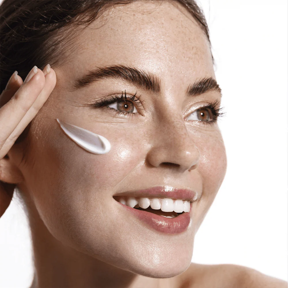 Крем-флуид за лице слънцезащита SPF50 и 5 вида хиалуронова киселина 30 мл - Image 2