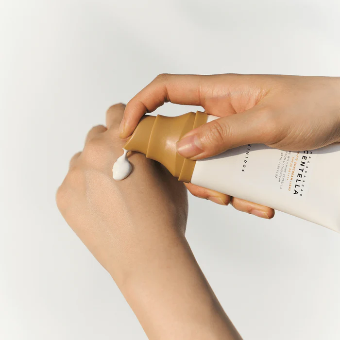 Слънцезащитен крем за лице SPF30 PA++++ с азиатска центела 50 мл - Image 3